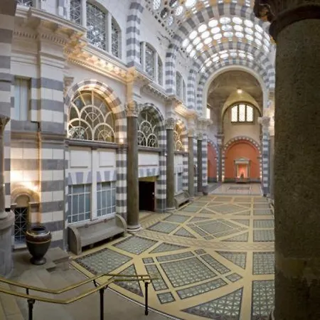 Du Parc 3*