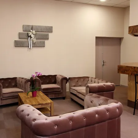 Du Parc 3* 르몽도레