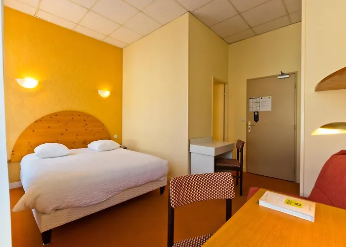 Du Parc Отель 3*